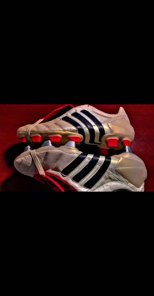 猎鹰6代：世界杯记忆里的"白月光"。